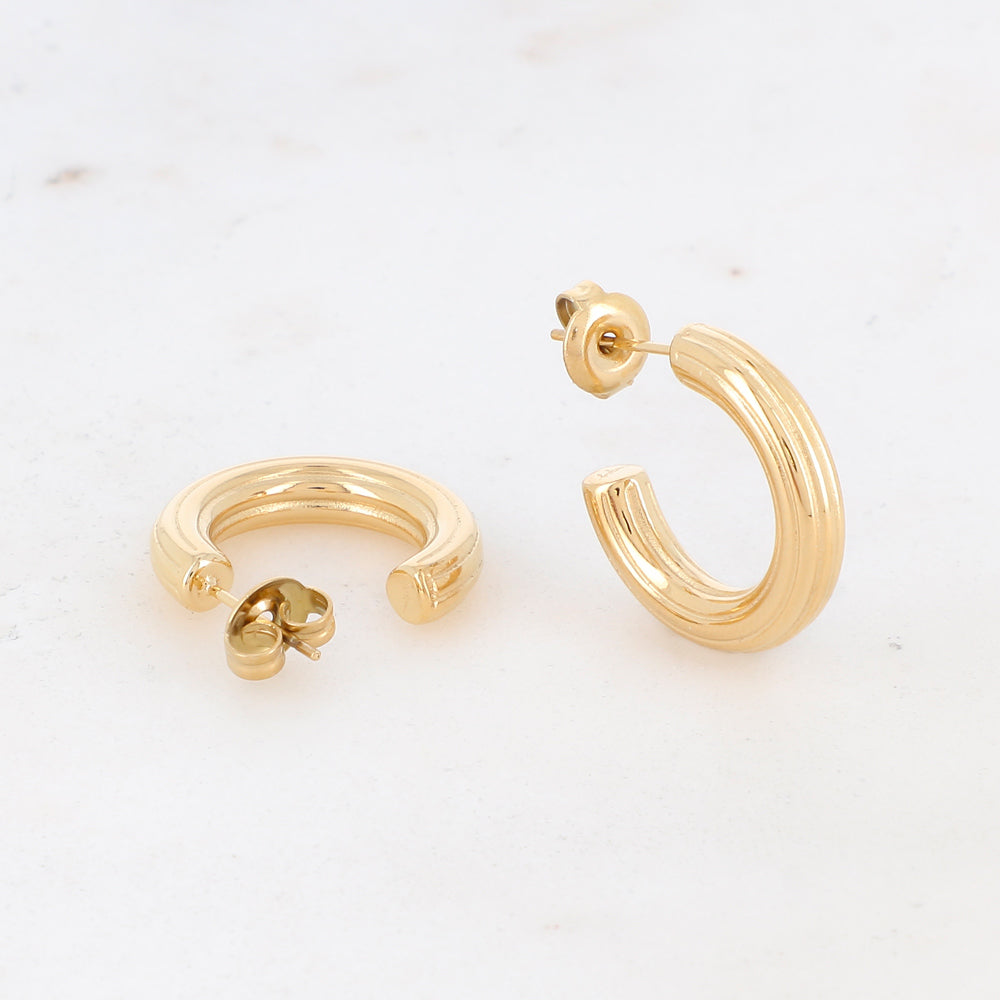 Ridged Mini Hoops β Texture meets everyday glow β¨π