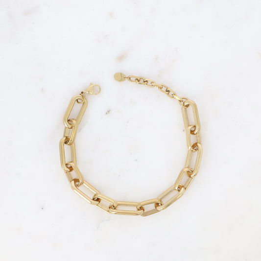 Bold Link Bracelet – Chunky gold with effortless edge ✨🔗