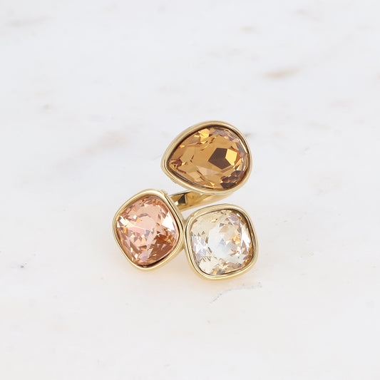 Triple Crystal Open Ring – Bold sparkle, statement energy 💎✨