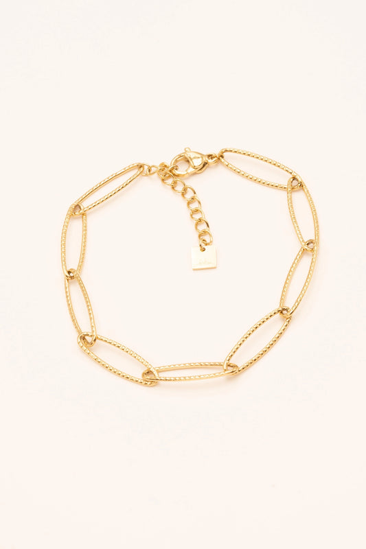 Carl Oval Link Bracelet – Bold, Textured, and Totally Stackable ✨🔗