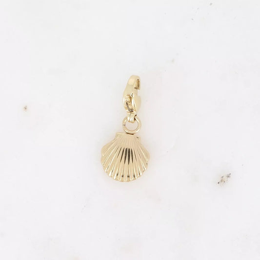 Clam Shell Charm – Beachy, breezy, and full of summer vibes 🐚☀️